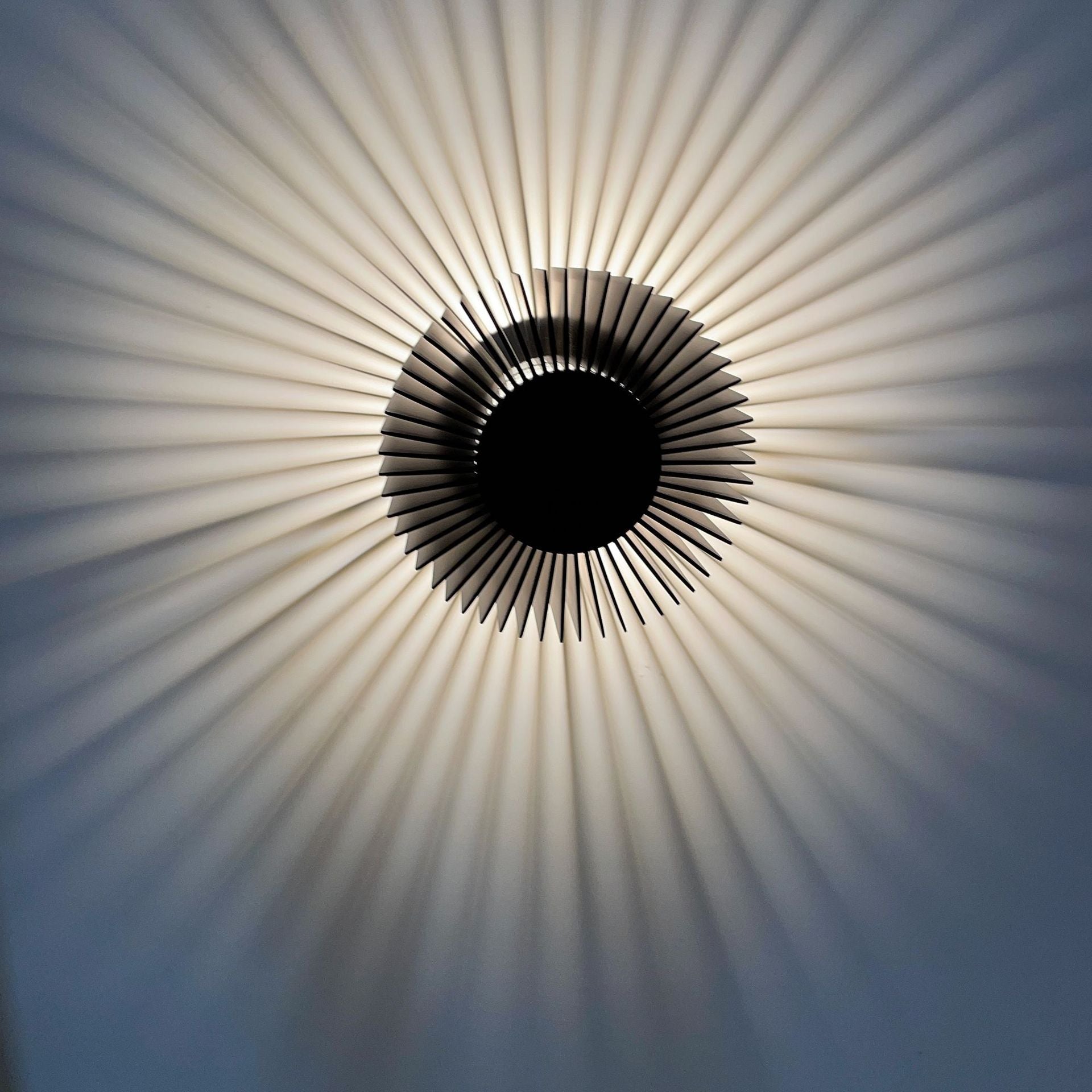 Minimalist Aluminum Round LED Wall Sconce