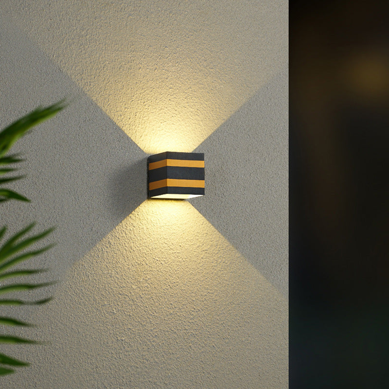 Premium Outdoor Waterproof LED Square Aluminum Wall Sconce