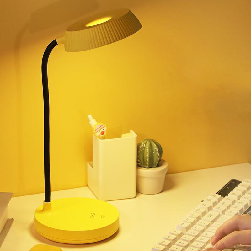 Nordic Minimalist LED Touch Desk Lamp with Eye Protection - Round Plate Design