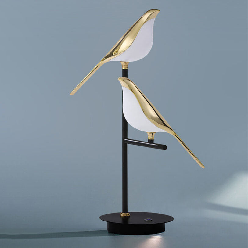 Nordic Minimalist LED Table Lamp - Magpie Bird Design