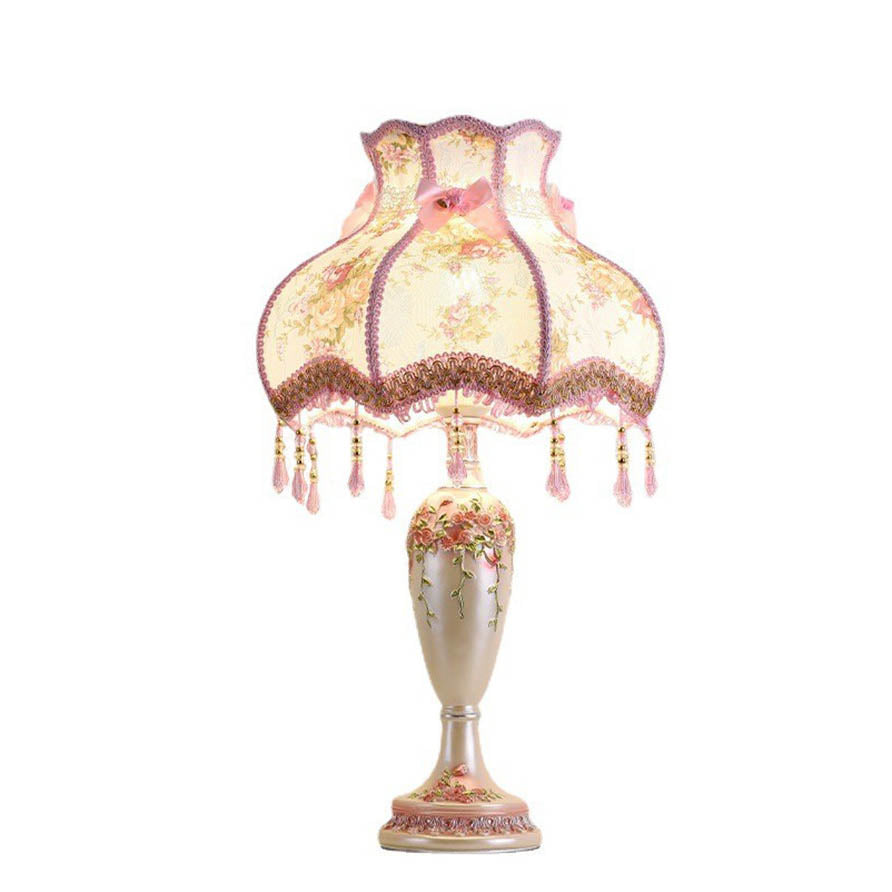 Elegant European Fabric Tassel Table Lamp - 1 Light