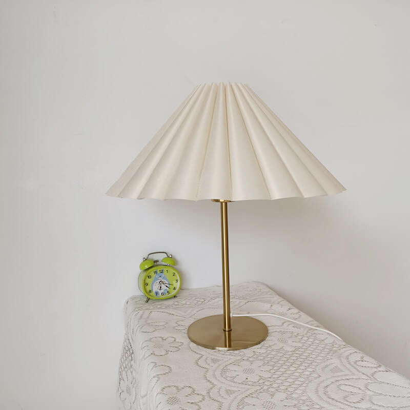 Vintage Pleated Umbrella Table Lamp - 1-Light Design