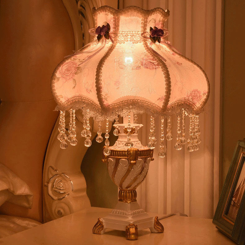 Luxury Lace Resin 1-Light Table Lamp - European Design