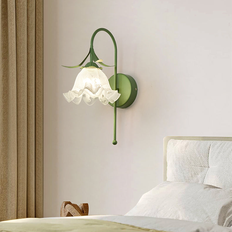 Vintage Floral Pumpkin Cream Glass Wall Sconce Lamp