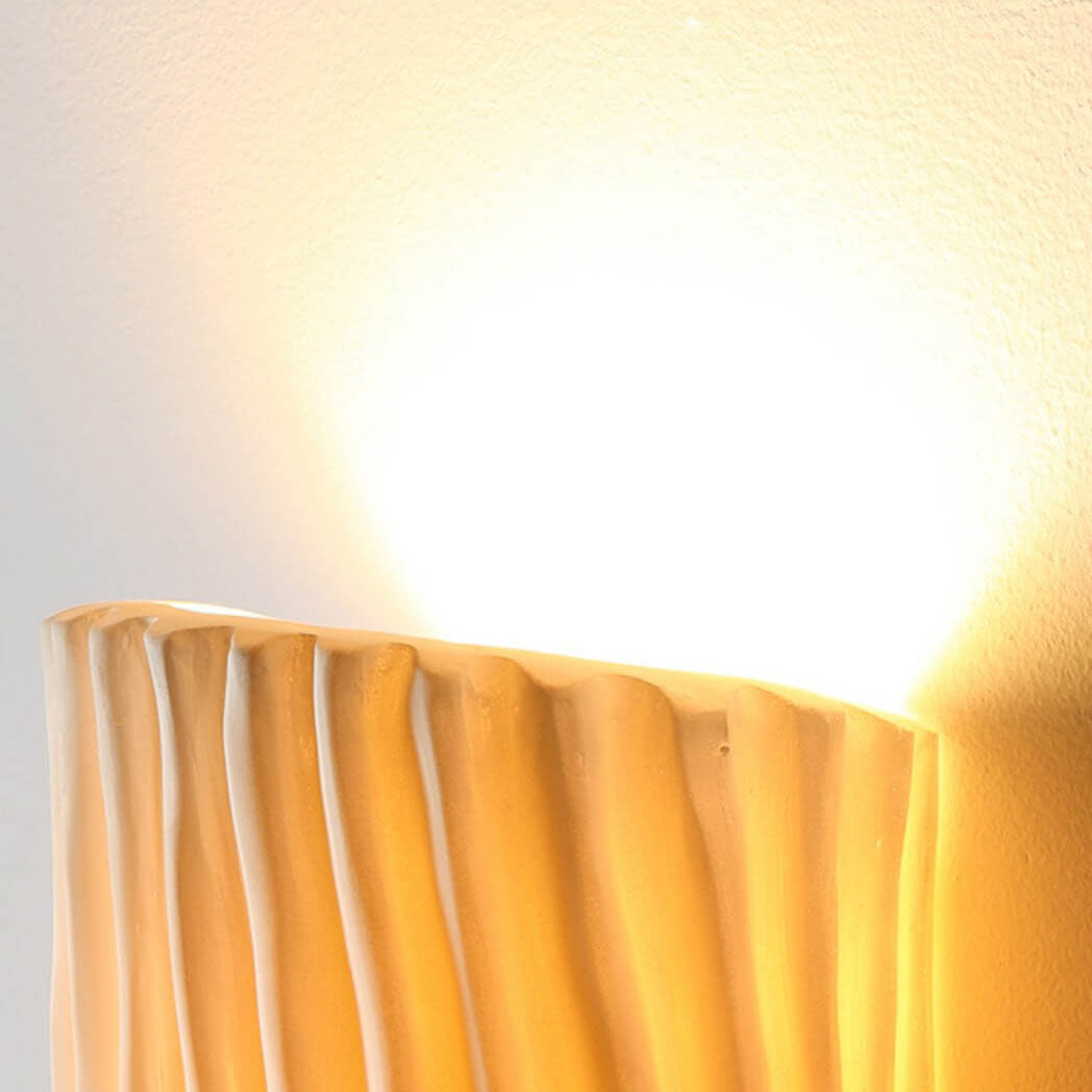 Nordic Striped Resin Wall Sconce