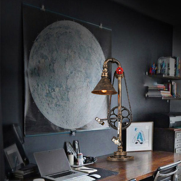 Vintage Industrial Iron Gear 1-Light Table Lamp