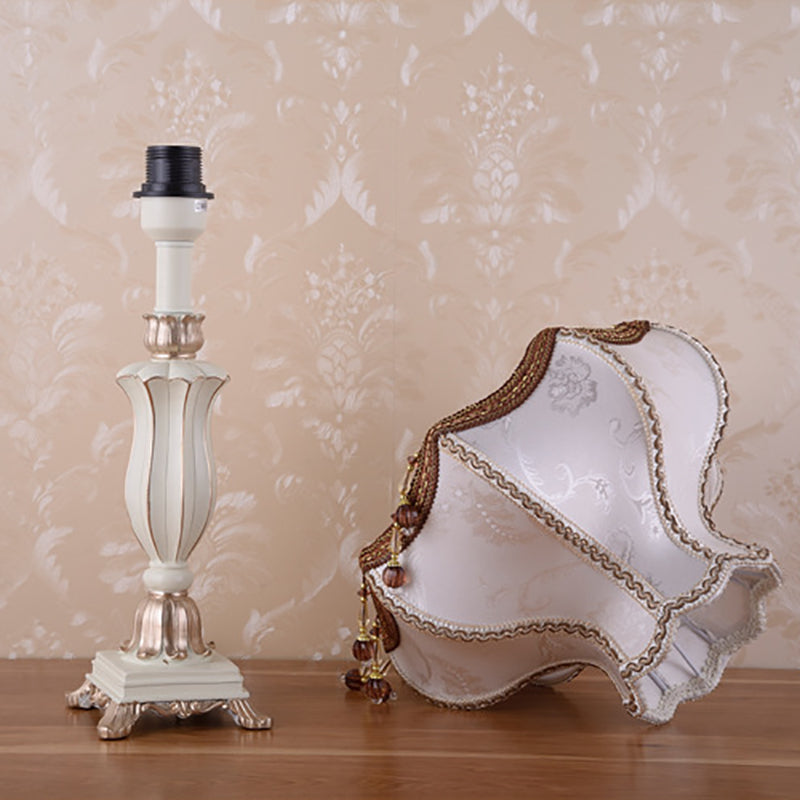 Elegant European Court Resin Table Lamp - 1-Light for Bedroom