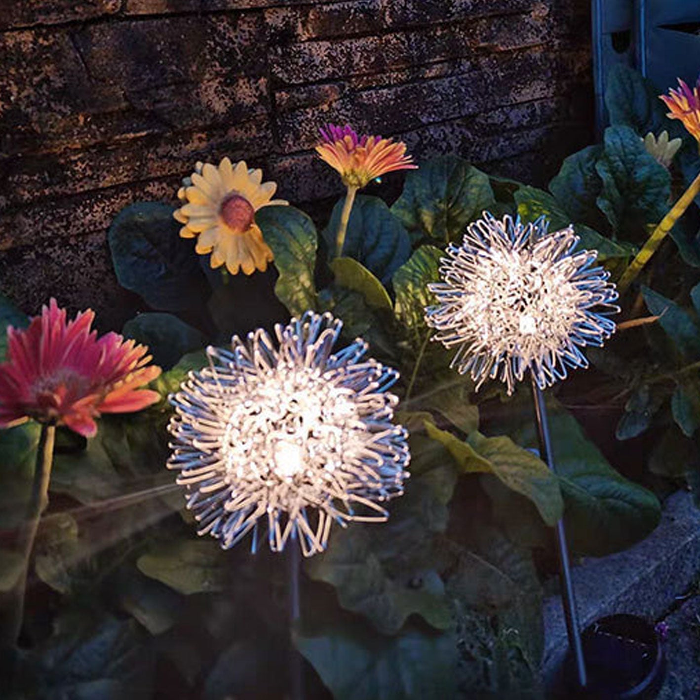 Premium Solar Dandelion LED Garden Light