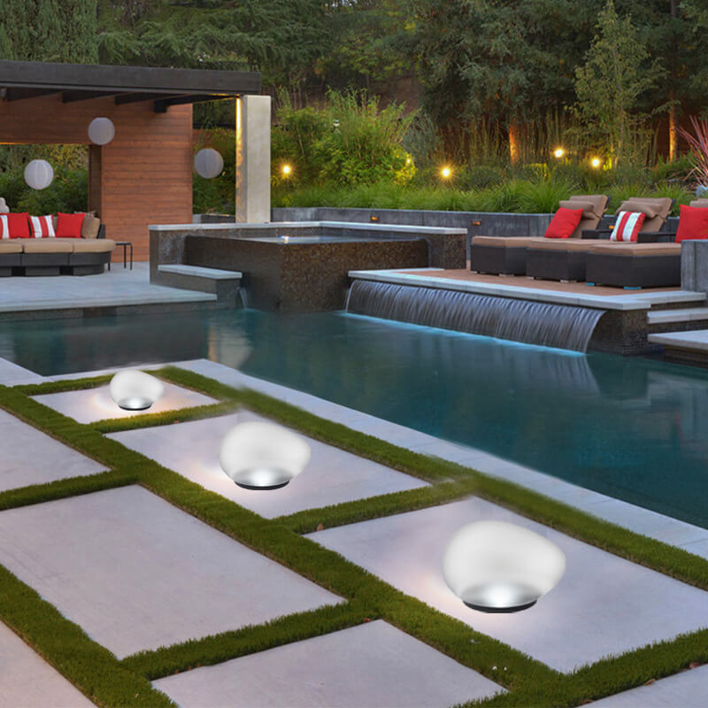 Solar Pebble LED Landscape Light