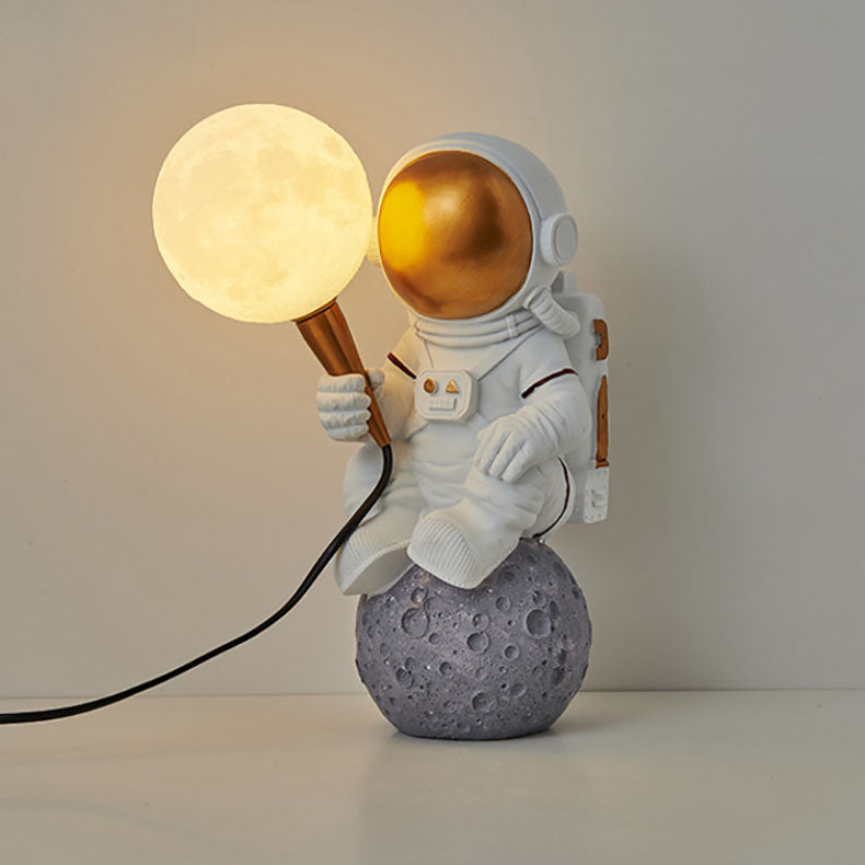 Creative Astronaut Wall Sconce