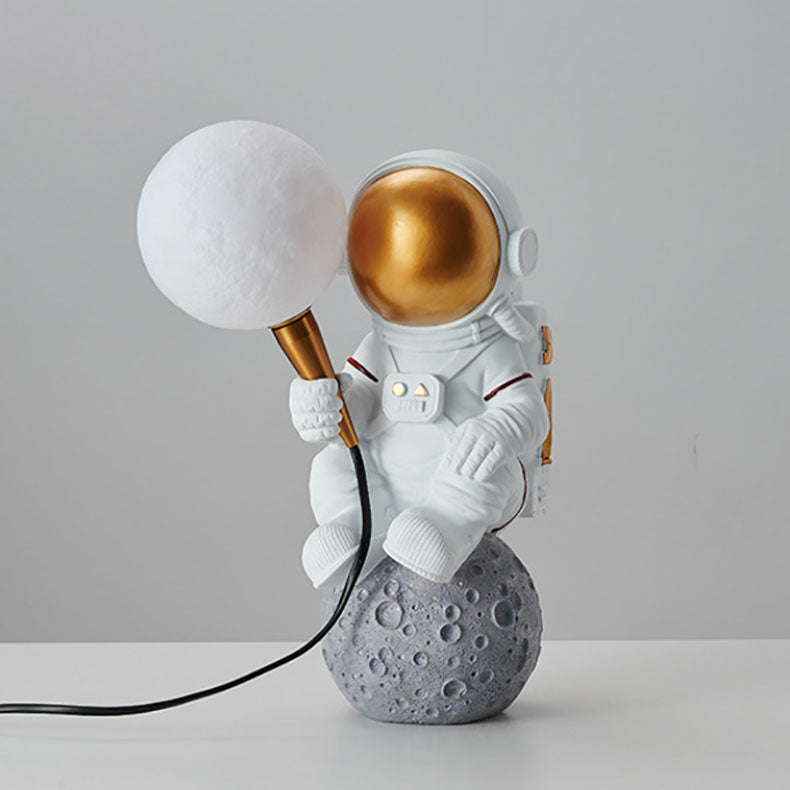 Creative Astronaut Wall Sconce