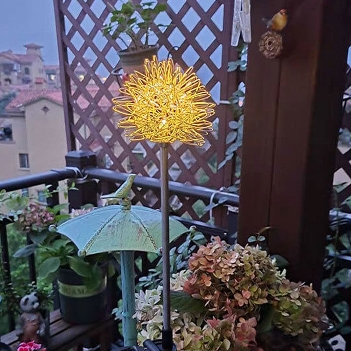 Premium Solar Dandelion LED Garden Light