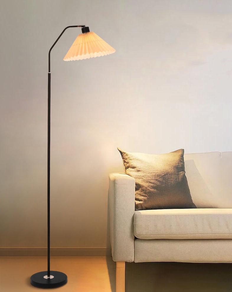 Elegant Minimalist Pleated Fabric Floor Lamp with Single Light