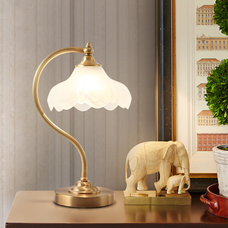 Elegant Vintage Brass Table Lamp with Glass Petal Shade - 1 Light