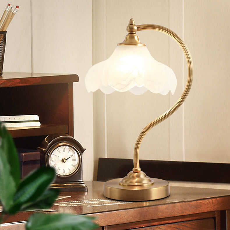 Elegant Vintage Brass Table Lamp with Glass Petal Shade - 1 Light