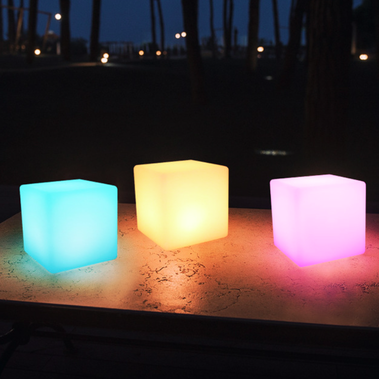 Premium Geometric Battery-Powered Night Light Table Lamp