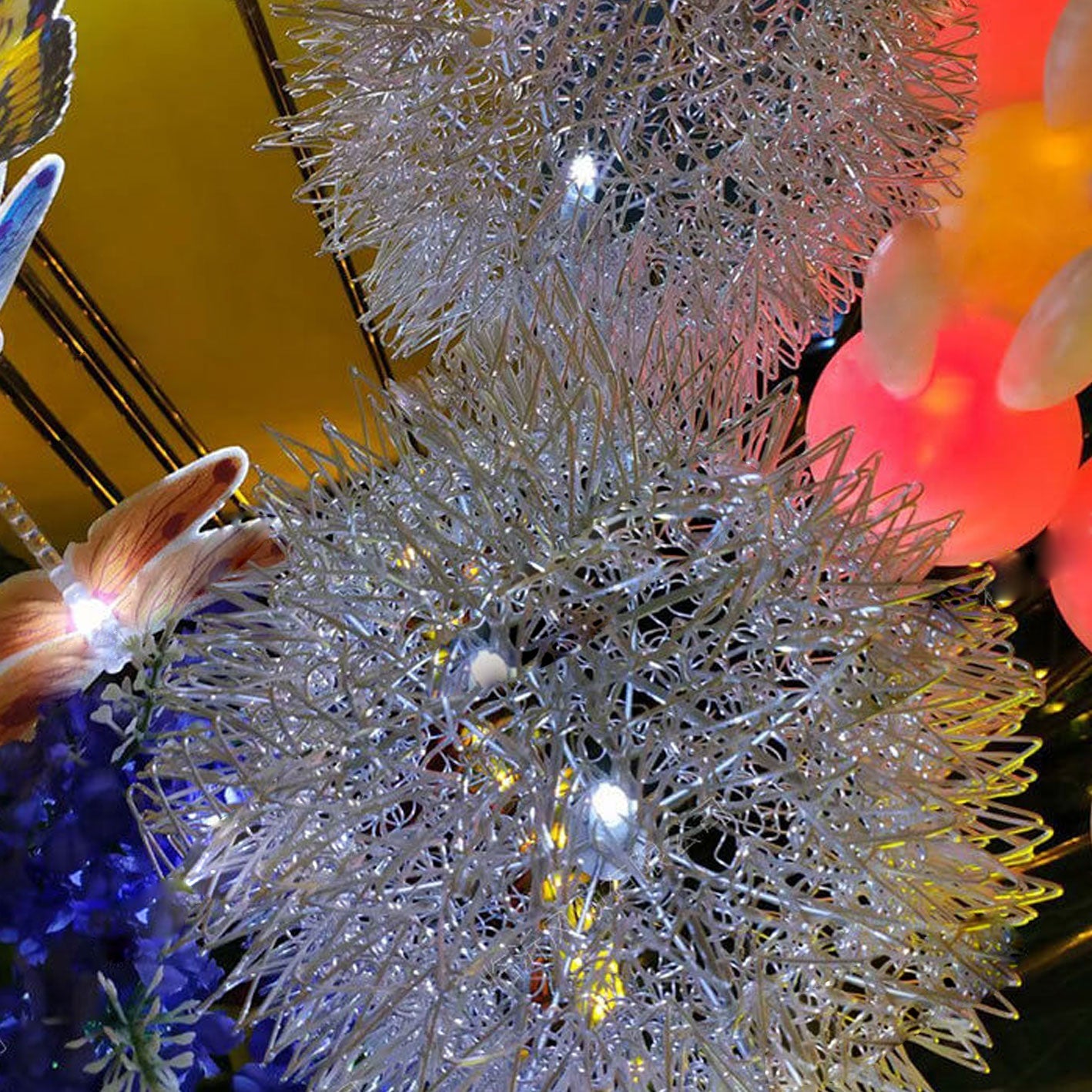 Premium Solar Dandelion LED Garden Light
