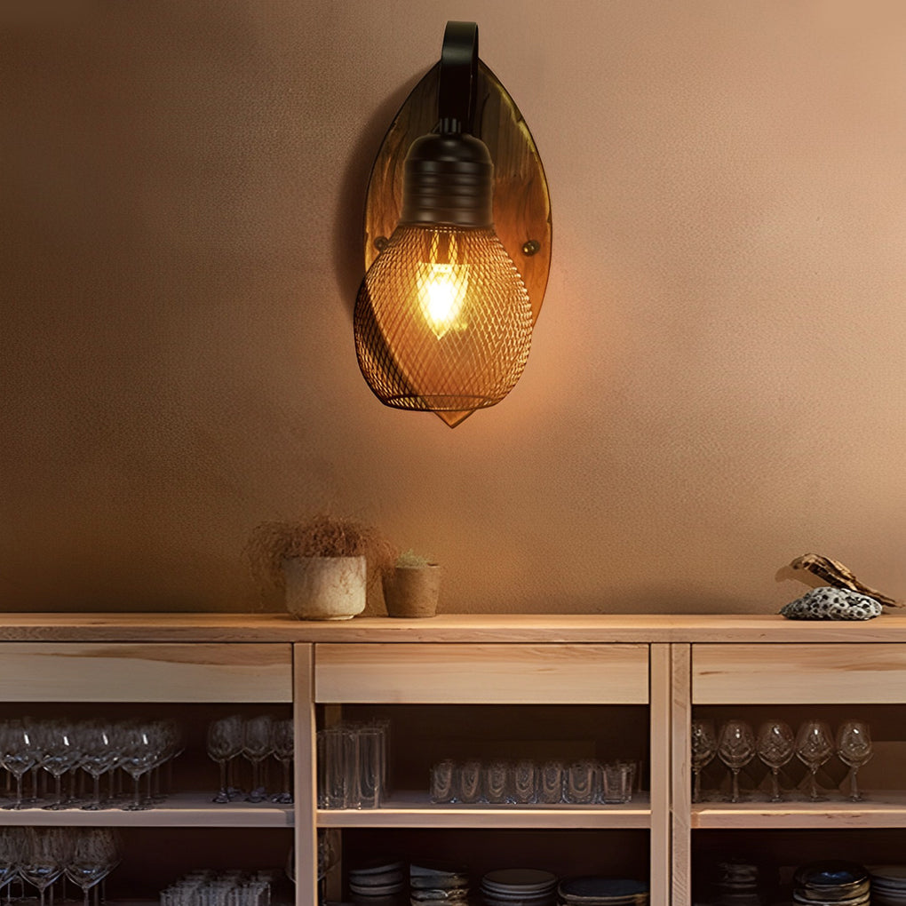 Industrial Style Black Iron and Wood Wall Lamp with E27 Socket