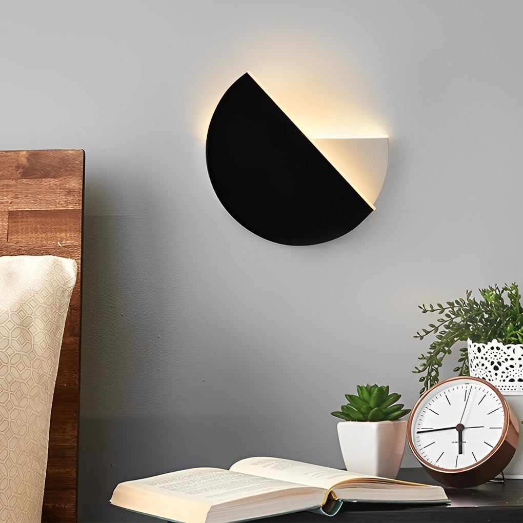 Premium Black Nordic 350° Rotatable LED Wall Sconce