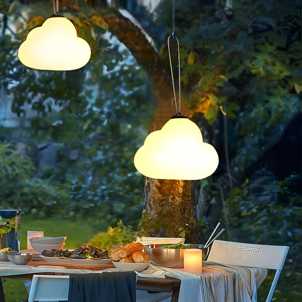 Rechargeable Waterproof Cloud-Shaped Outdoor Hanging Lights - USB DC5V