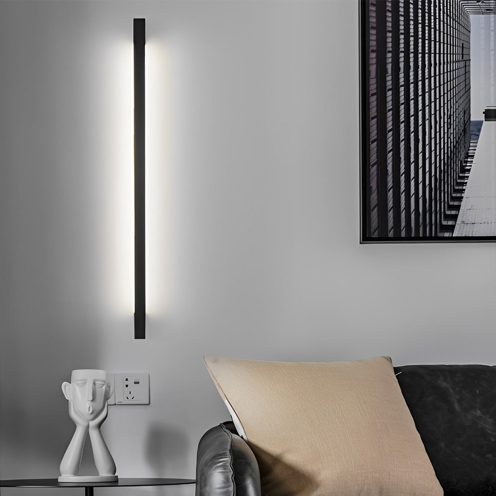 Modern Black LED Wall Lamp with Three-Step Dimming