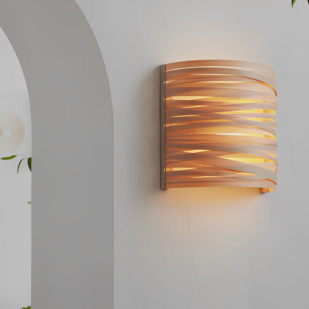 Handcrafted Semi-Cylindrical Wood Wall Lamp - Modern Decorative Atmosphere Light