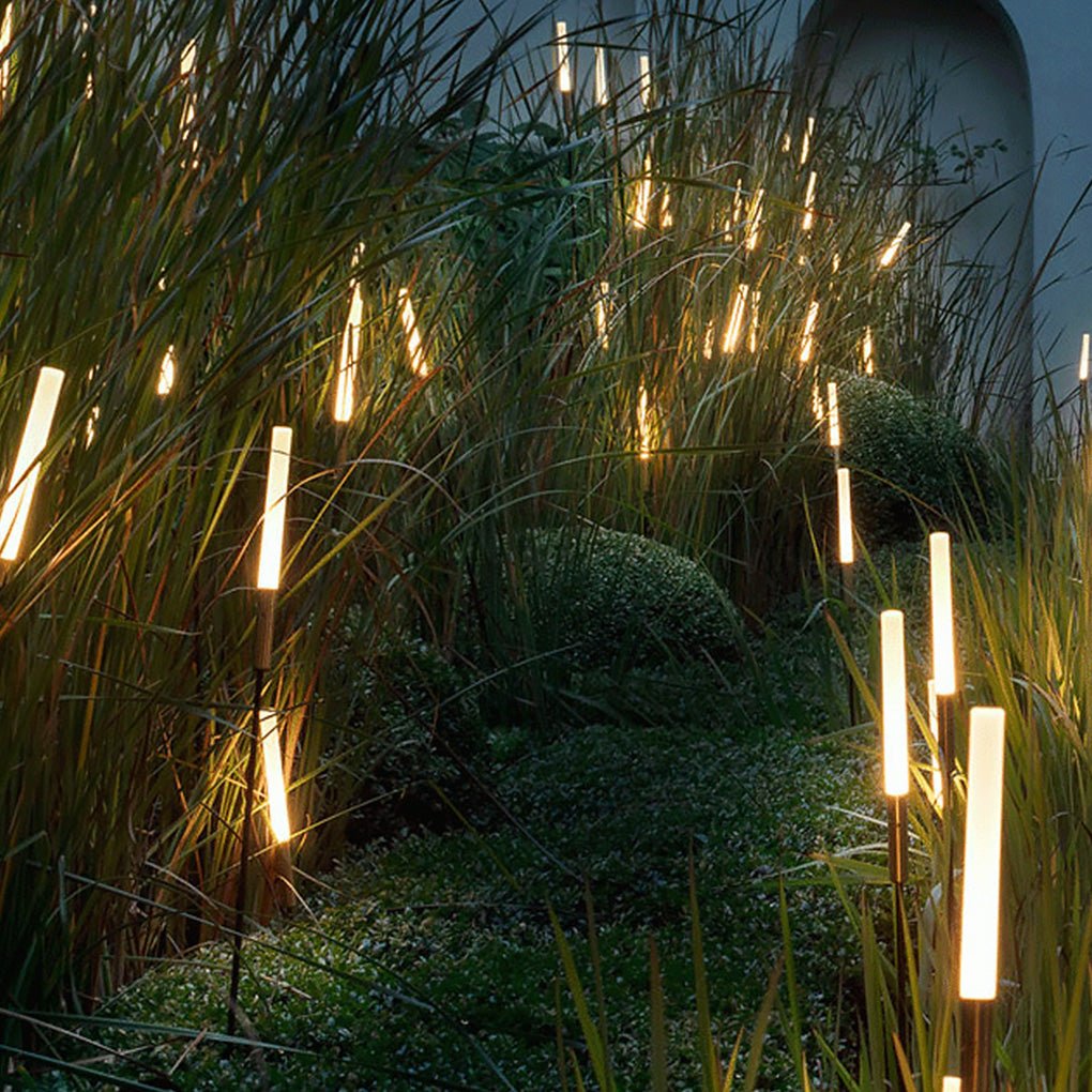 Premium Outdoor LED Landscape Light with Metal Spike