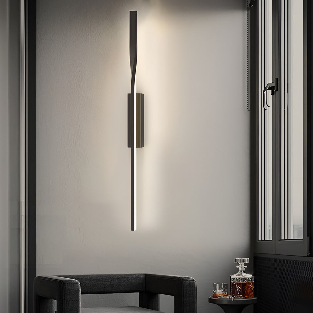 Modern Black Linear LED Wall Sconce - Minimalist Design