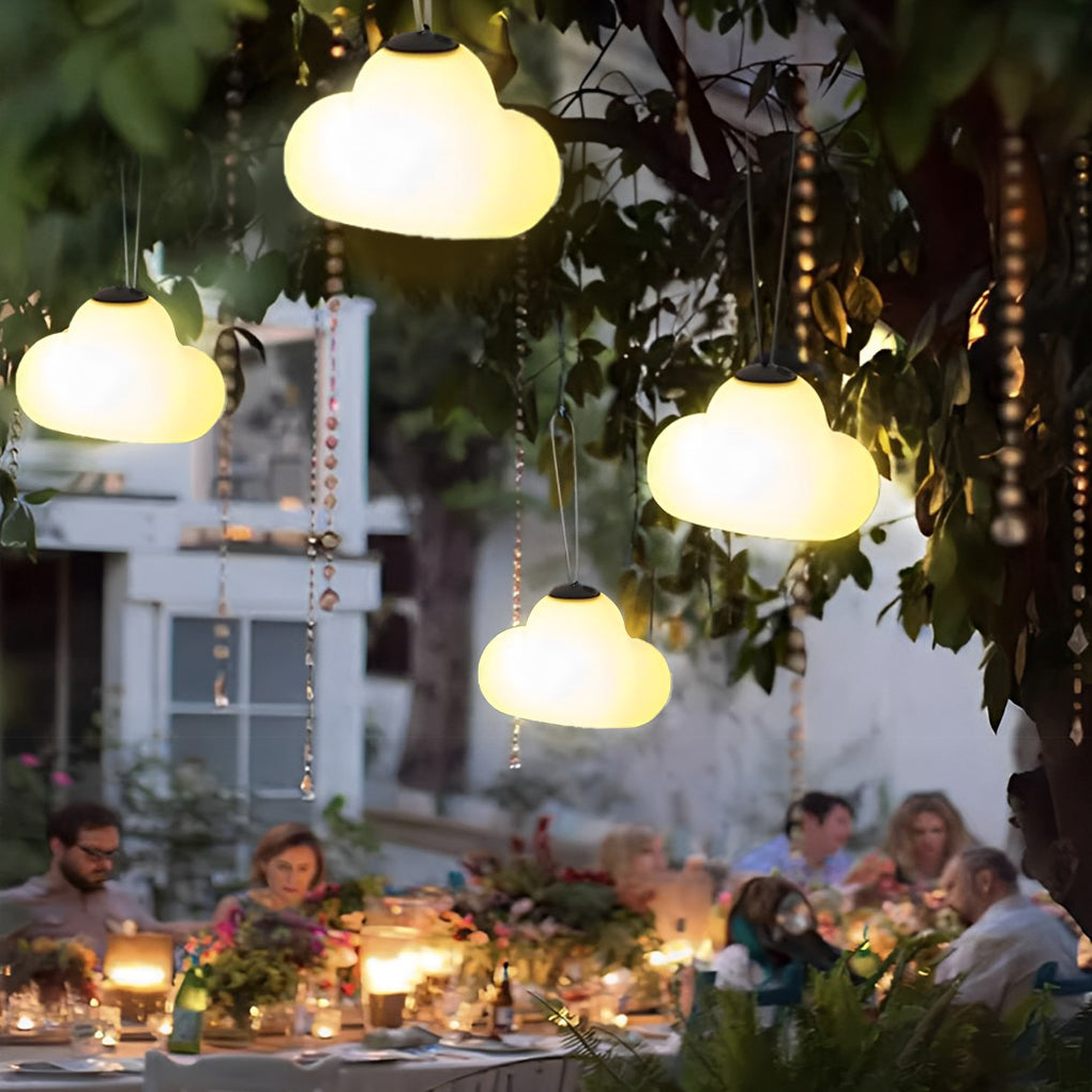 Rechargeable Waterproof Cloud-Shaped Outdoor Hanging Lights - USB DC5V