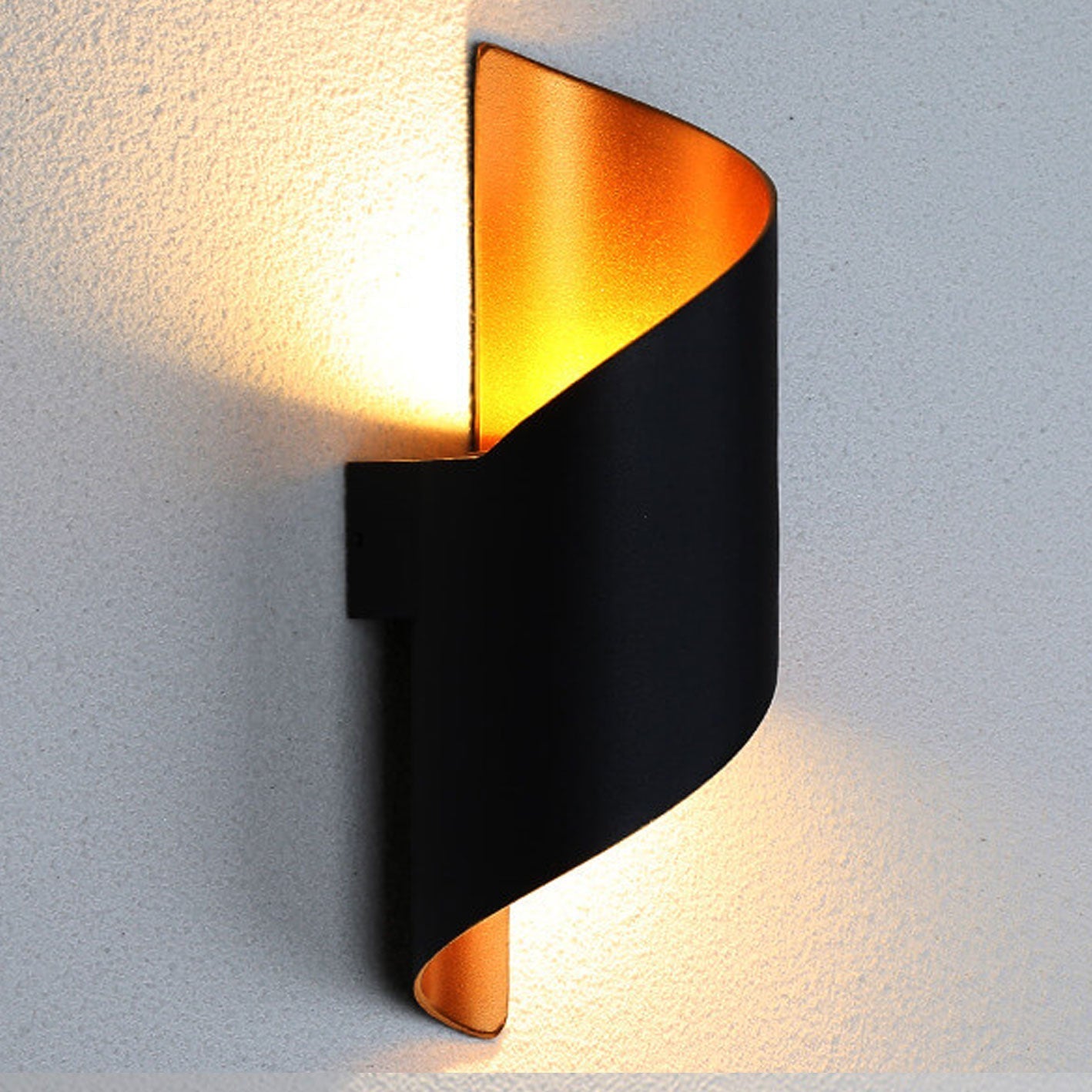 Premium Waterproof Aluminum LED Outdoor Wall Sconce