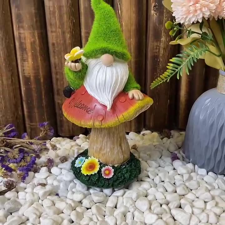 Art Deco Solar Gnome LED Outdoor Light