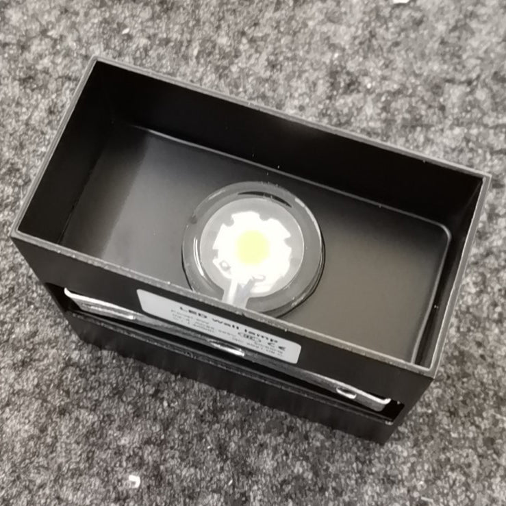 Premium Minimalist Aluminum Waterproof LED Wall Sconce