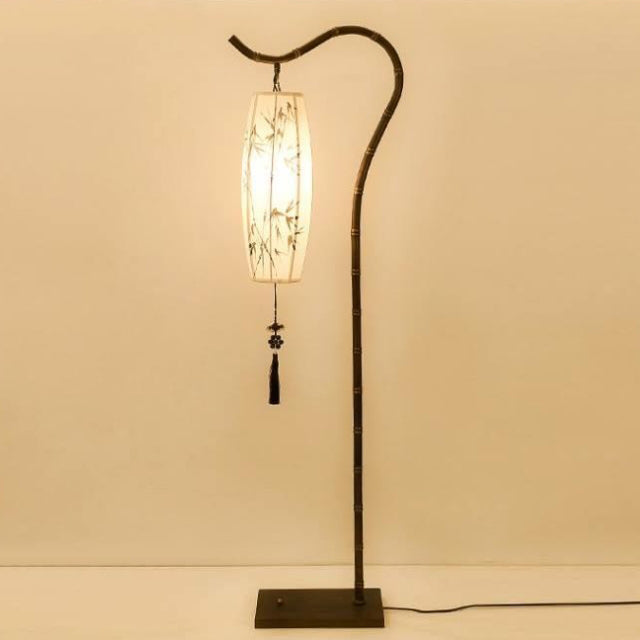 Premium Bamboo Patterned Floor Lamp - Traditional Chinese Lantern Design, 1-Light Iron Stand for Living Room