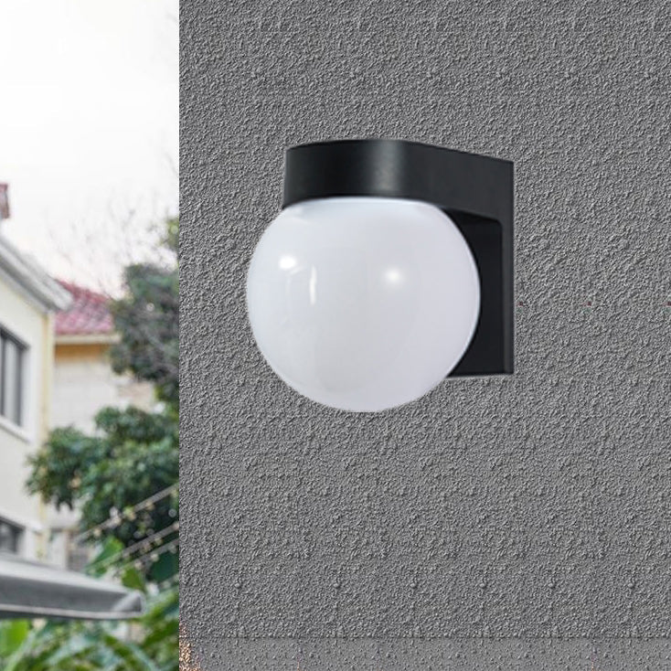Waterproof Polycarbonate Outdoor Wall Sconce