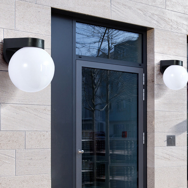 Waterproof Polycarbonate Outdoor Wall Sconce