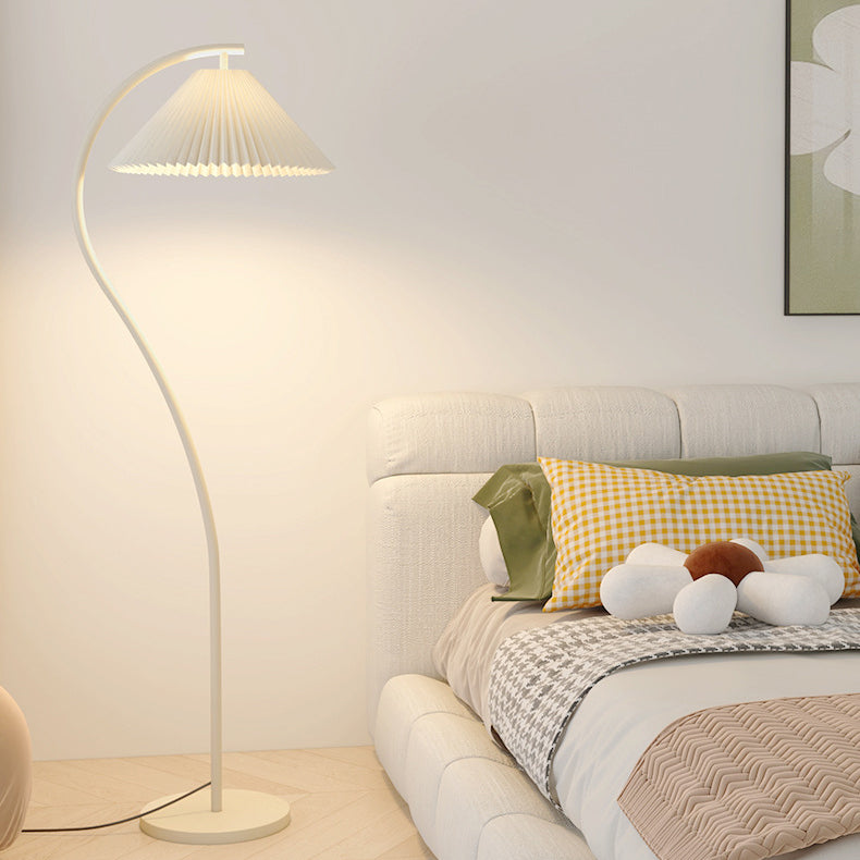 Minimalist Pleated Fabric Floor Lamp - 1-Light Design for Living Room