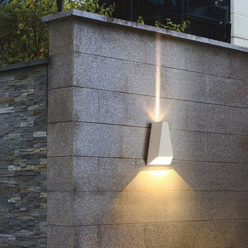 Premium Minimalist Aluminum LED Outdoor Wall Sconce