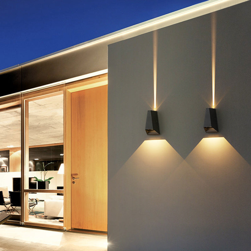 Premium Minimalist Aluminum LED Outdoor Wall Sconce