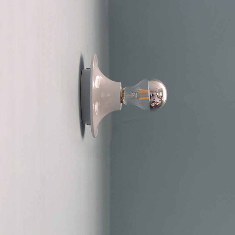Scandinavian Iron Circle Sconce