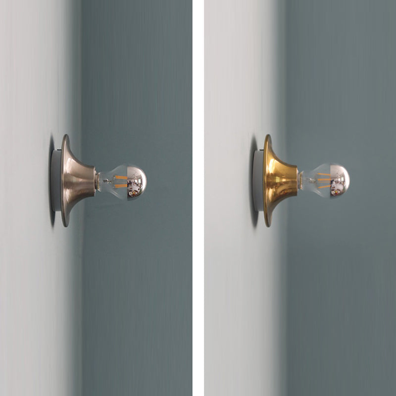 Scandinavian Iron Circle Sconce