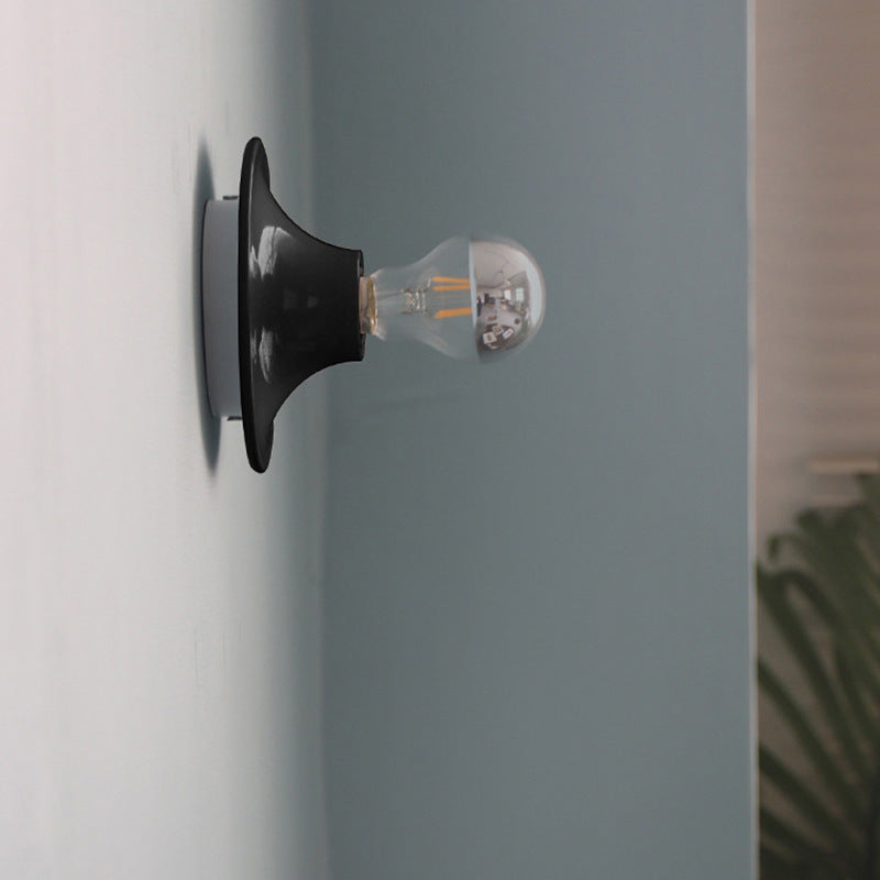 Scandinavian Iron Circle Sconce