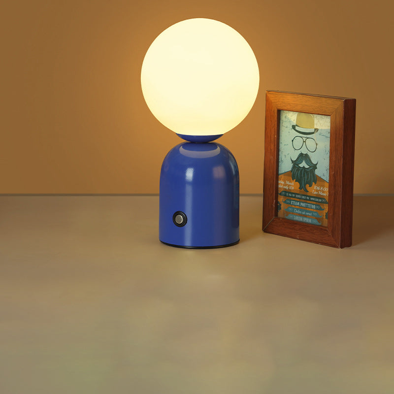 Scandinavian Round LED Table Lamp - USB Iron & Acrylic Design for Bedroom