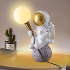 Premium Cartoon Astronaut Table Lamp – 1-Light Resin Design for Kids' Bedrooms