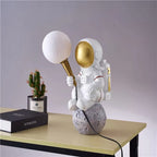 Premium Cartoon Astronaut Table Lamp – 1-Light Resin Design for Kids' Bedrooms