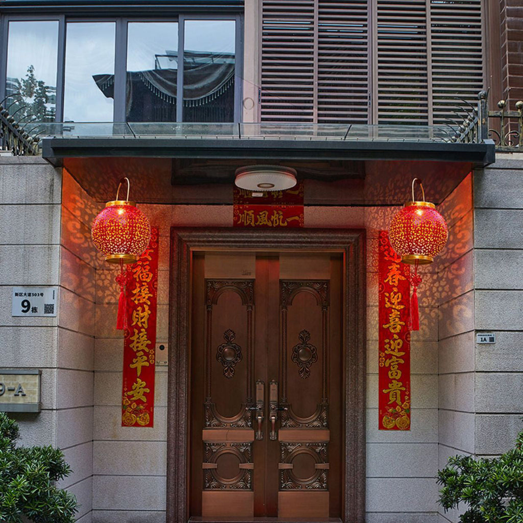 Premium Traditional Chinese Solar Waterproof Iron Lantern