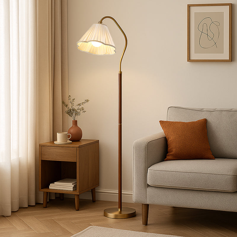Japanese Vintage Floral Solid Wood Floor Lamp