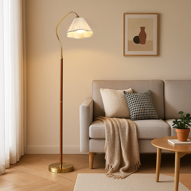 Japanese Vintage Floral Solid Wood Floor Lamp
