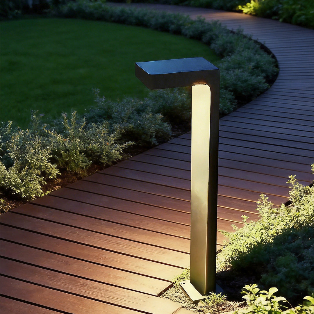 Modern L-Shaped Metal Landscape Path Light for Outdoor Use