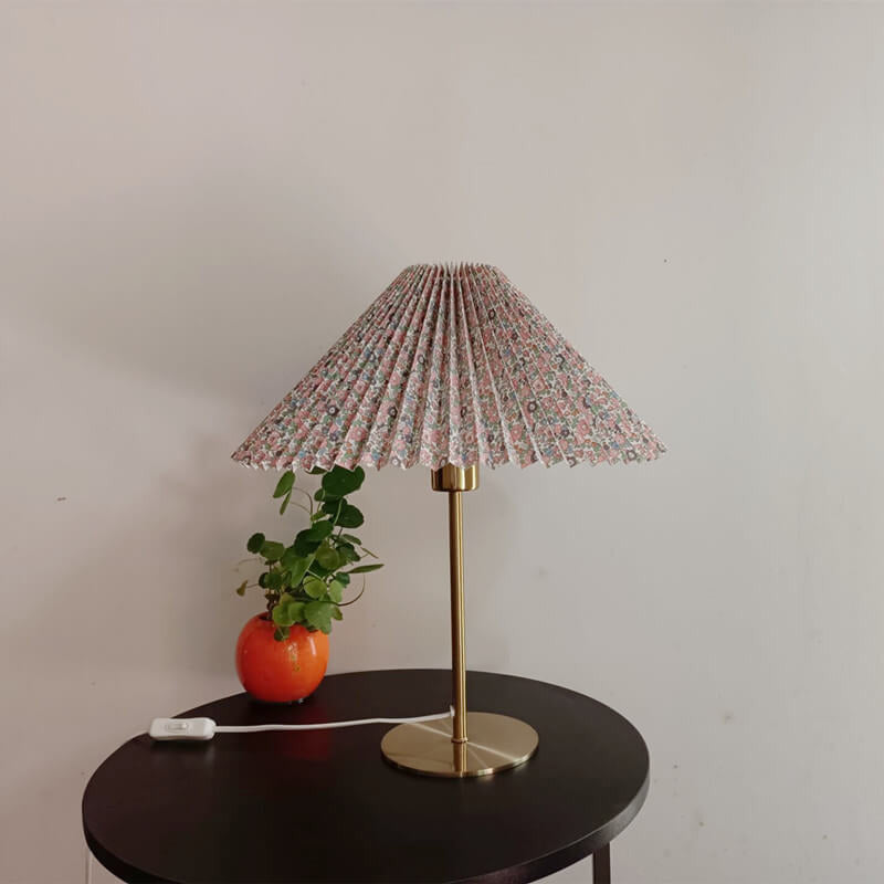 Vintage Pleated Umbrella Table Lamp - 1-Light Design
