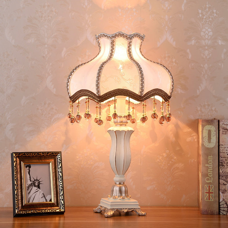 Elegant European Court Resin Table Lamp - 1-Light for Bedroom